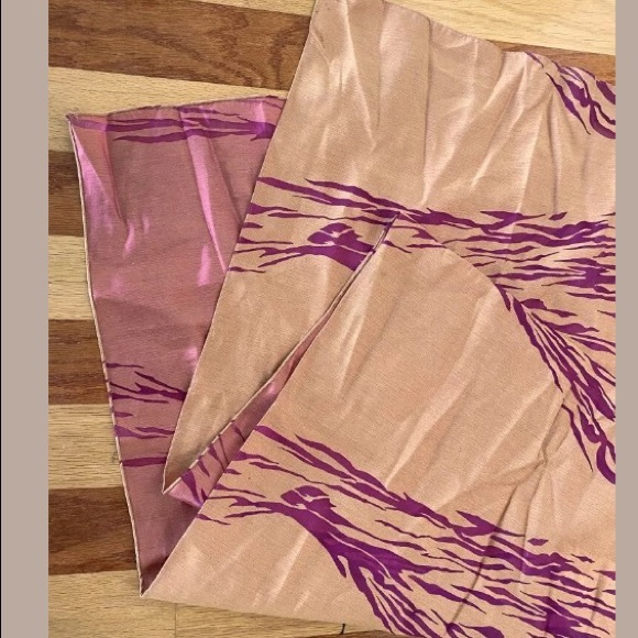 VINTAGE 1980s KOREAN SILKY ORGANZA LONG SCARF WRAP MAGENTA PURPLE GOLD ABSTRACT - Picture 5 of 6